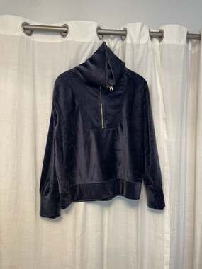 Halston Women's Velour Blue Corduroy Quarter-Zip Pullover